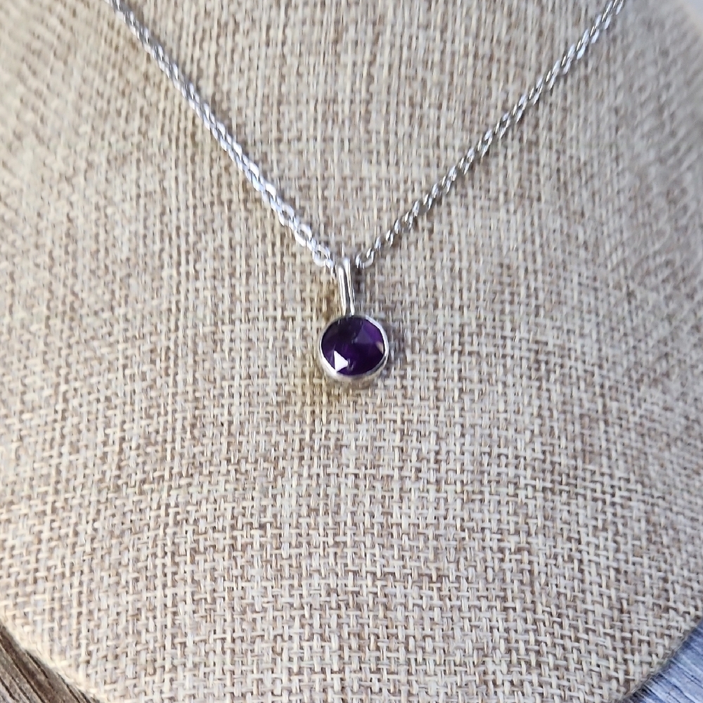 Handmade Amethyst Sterling Silver  Gemstone Pendant. Wearable Art - Picture 11 of 12